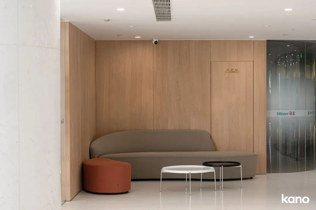青岛办公室家具配套方案之公司软体沙发