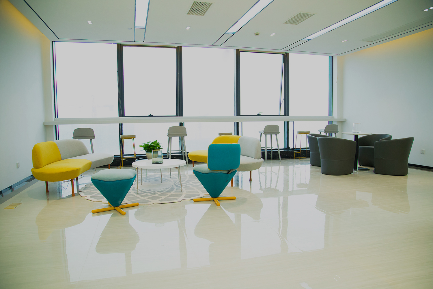 金融公司洽谈室办公家具