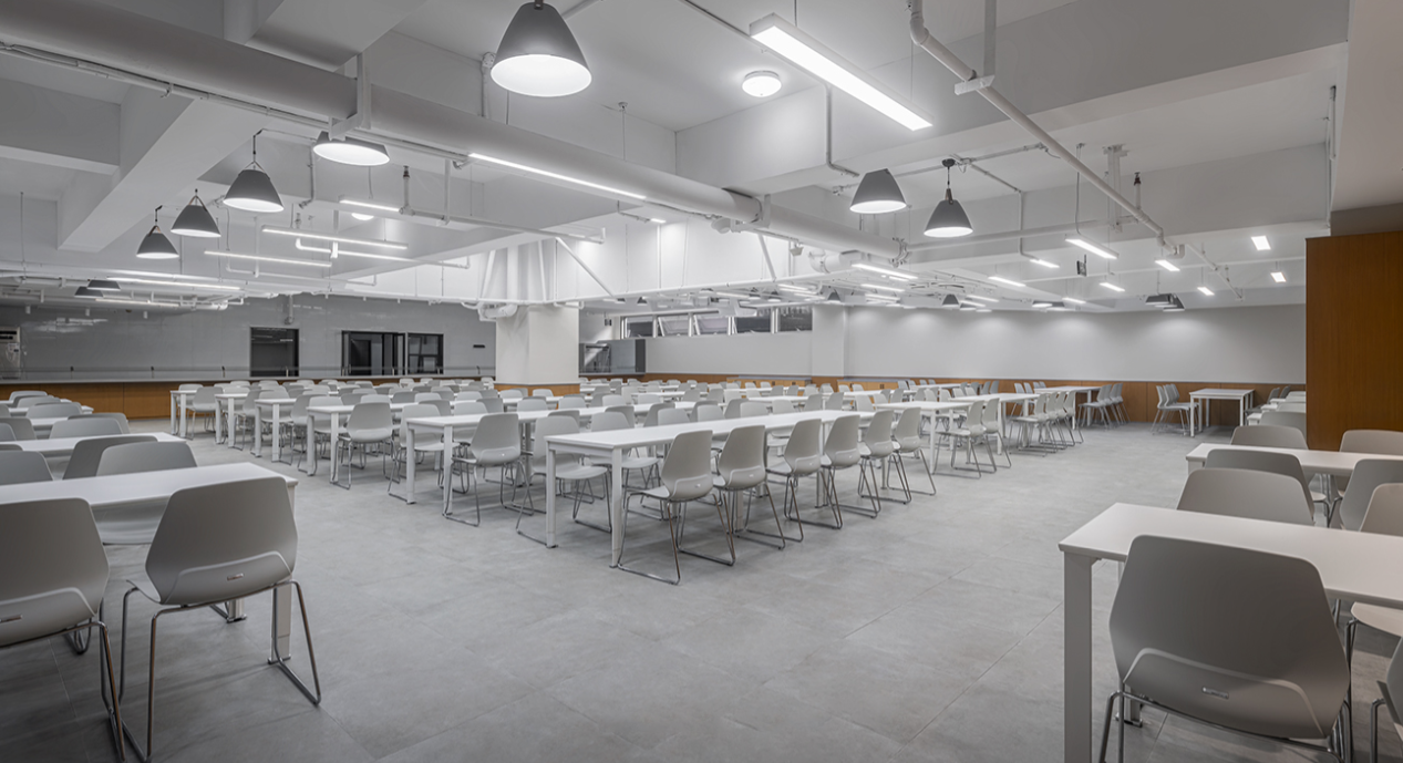 制造业企业办公家具配套解决方案之食堂餐桌椅